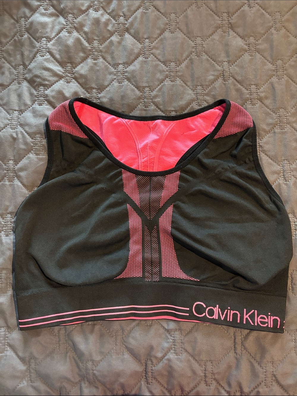 Calvin Klein Reversibke Black/Pink Sports Bra